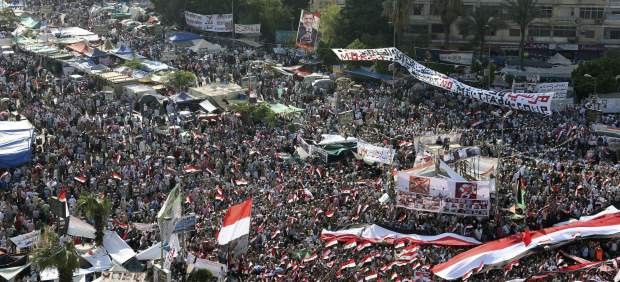 Detractores y seguidores de Mursi calientan ambiente en Egipto - ảnh 1