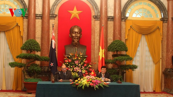Vietnam y Nueva Zelanda concretan la Asociación integral - ảnh 1