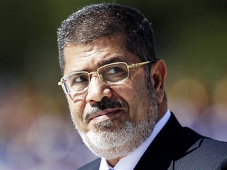 Presidente depuesto del Egipto, Mohamed Mursi enfrenta acusaciones de incitar la violencia - ảnh 1