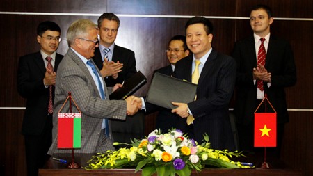 Amplían cooperación económica y comercial Vietnam y Bielorrusia  - ảnh 2