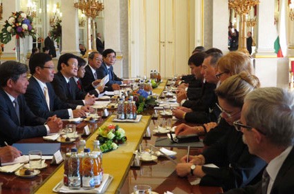 Nuevos progresos en las relaciones de Vietnam con Hungría y Dinamarca - ảnh 1