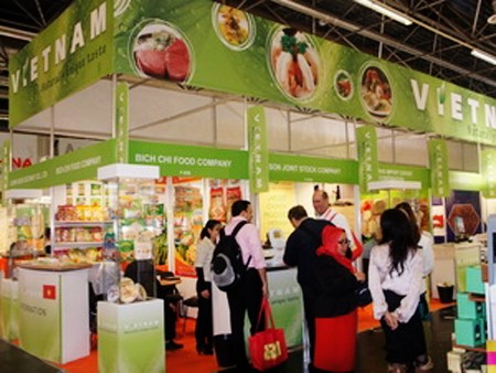 Vietnam impulsa acceso de productos agrícolas al mercado de Alemania - ảnh 1