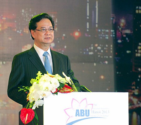 Primer ministro de Vietnam inaugura Congreso 50 de Radio y Televisión de Asia-Pacífico  - ảnh 1