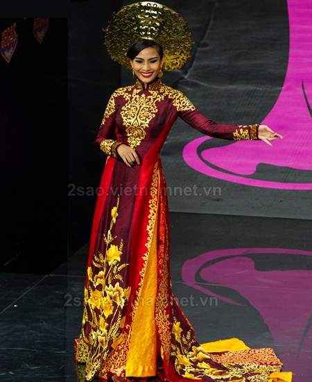 Áo dài de Vietnam destaca en Miss Universo 2013 - ảnh 1