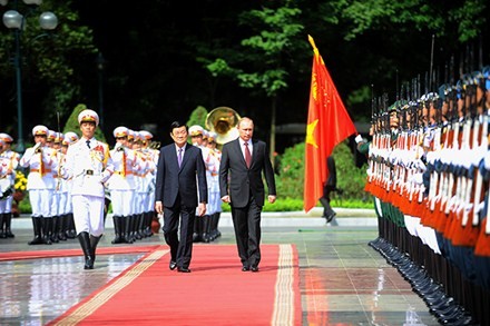 Prensa rusa y mundial destaca visita de Putin a Vietnam - ảnh 1