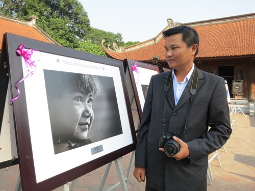 Autores vietnamitas condecorados con gran premio en Concurso internacional de fotografía - ảnh 1