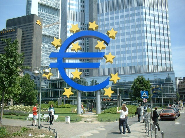 Unión Europea exhorta a recuperación económica - ảnh 1
