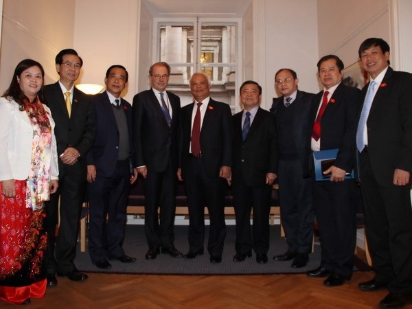 Fortalecen cooperación parlamentaria Vietnam y Suecia - ảnh 1