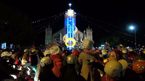 Festejan en Vietnam y en el mundo la Navidad 2013 - ảnh 2