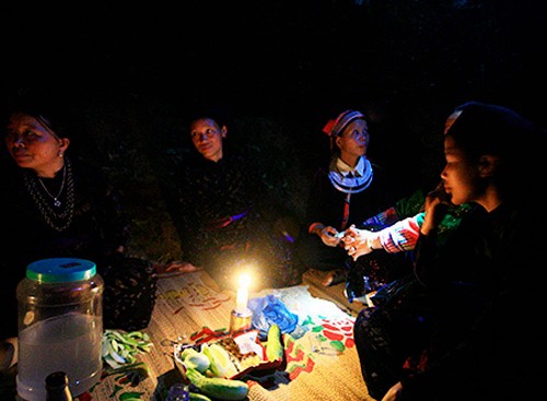 Étnicos de Ha Giang recuperan su fiesta singular - ảnh 2