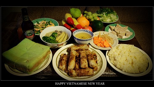 ¿Cómo celebran los jóvenes vietnamitas el Año Nuevo Lunar? - ảnh 3