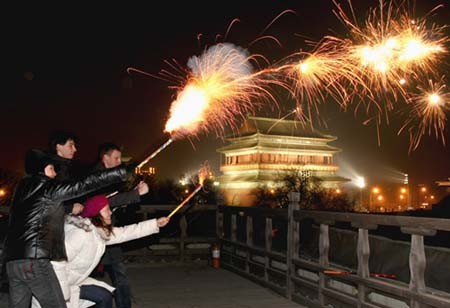 Asia da la bienvenida al Año nuevo según calendario lunar chino - ảnh 1