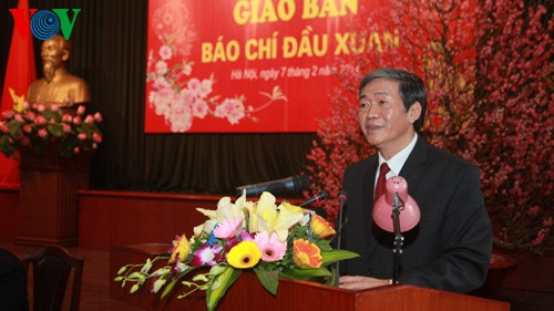 Urgen a prensa vietnamita a divulgar con iniciativas la renovación del país - ảnh 1