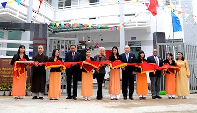 Primera clínica de desintoxicación de agente naranja/dioxina en Centro de Vietnam - ảnh 2