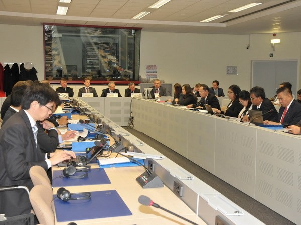 Participa Vietnam en Conferencia de seguridad y defensa ASEAN- UE - ảnh 1