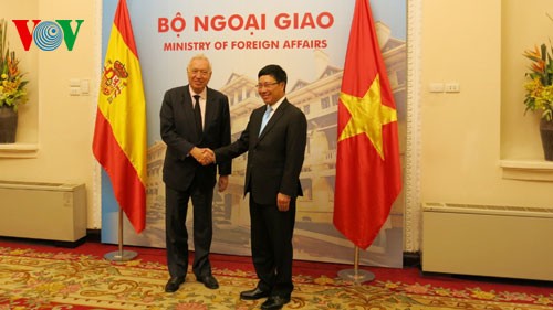 España ratifica apoyo a Vietnam en relaciones con Unión Europea - ảnh 1