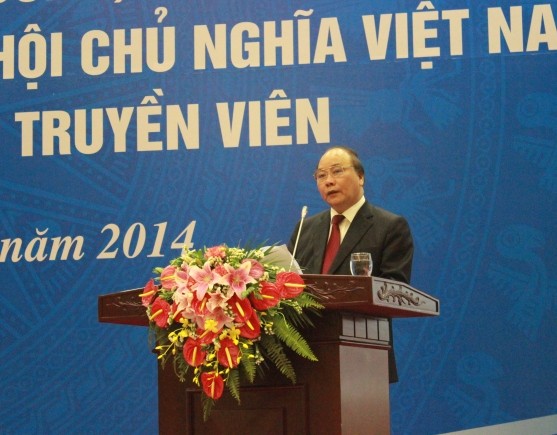 Hacia una activa divulgación e implementación de la nueva Constitución vietnamita - ảnh 1