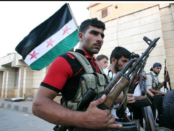 Ejército sirio avanza en Homs debilitando las fuerzas rebeldes - ảnh 2