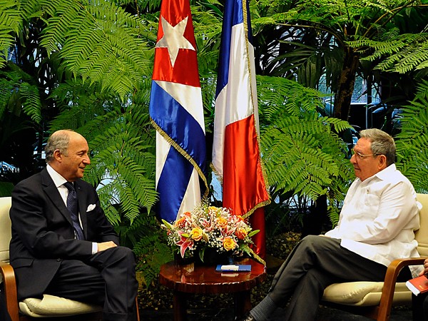 Relanzan relaciones Cuba y Francia - ảnh 2