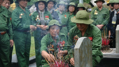 Prensa extranjera exalta la victoria vietnamita sobre colonialistas - ảnh 1