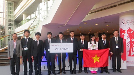 Vietnam logra gran éxito en concursos olímpicos de Asia - ảnh 1
