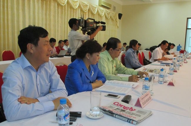 Aprecian en el Parlamento vietnamita reajustes de la Ley Empresarial - ảnh 1