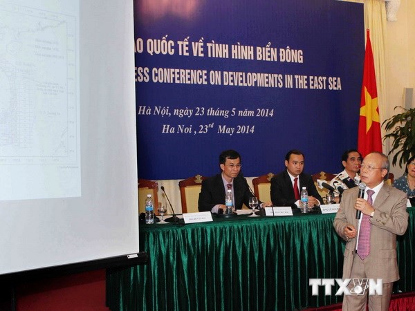 PetroVietnam insiste en la explotación petrolera para enriquecer la patria - ảnh 1