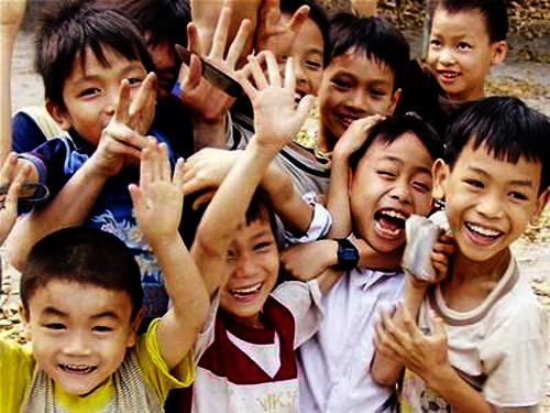 Prensa vietnamita promueve la protección de derechos infantiles - ảnh 1