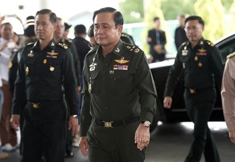 Comandante de la infantería tailandesa se negó a confabular con protestantes - ảnh 1