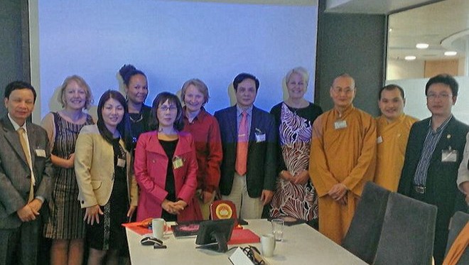 Vietnam y Noruega intercambian experiencias en los trabajos sociales - ảnh 1