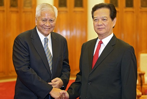 Vietnam y Filipinas promueven cooperación en el asunto de Mar Oriental - ảnh 1