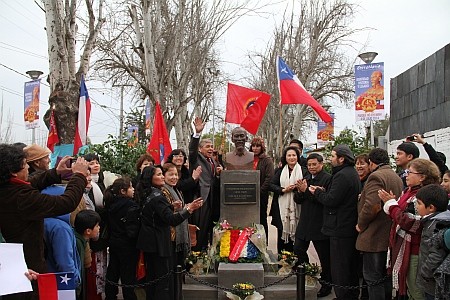 Chile honra al Presidente Ho Chi Minh - ảnh 1