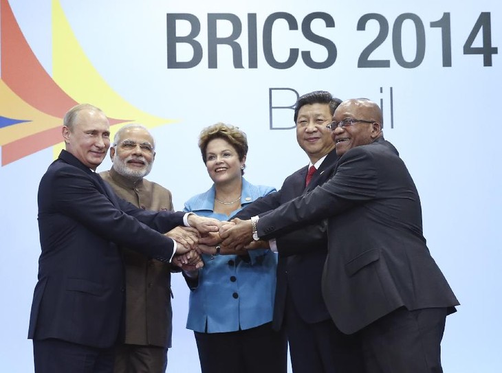 BRICS crea nuevo banco de desarrollo común - ảnh 1
