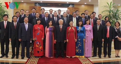 Líder partidista urge a promover la imagen de Vietnam en el extranjero - ảnh 1