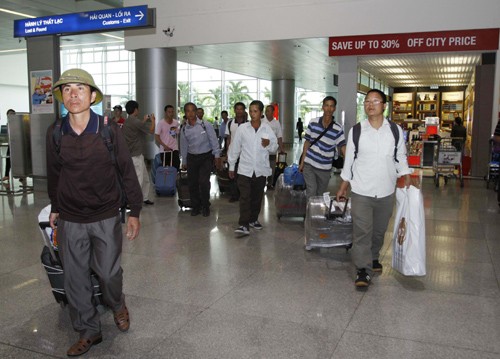 Aceleran repatriación de trabajadores vietnamitas en Libia - ảnh 1