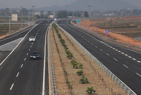 Inauguran la autopista más larga y moderna de Vietnam - ảnh 2