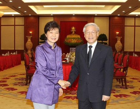 Fortalecen relaciones de asociación estratégica Vietnam-Corea del Sur - ảnh 1