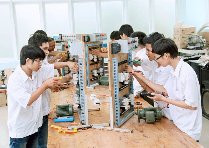 Mayores oportunidades laborales para juventud vietnamita - ảnh 1
