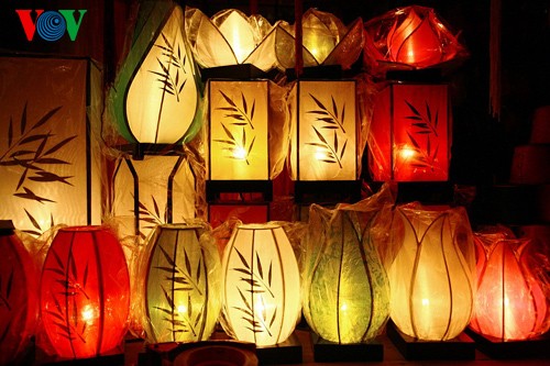 Belleza mágica de faroles tradicionales en Hoi An - ảnh 13