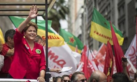 Entran en segunda vuelta elecciones presidenciales de Brasil - ảnh 1