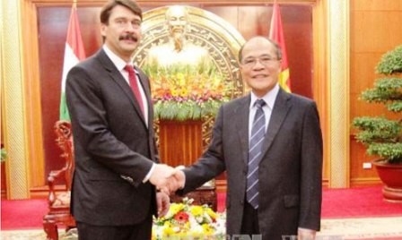 Vietnam y Hungría refuerzan relaciones de cooperación  - ảnh 2