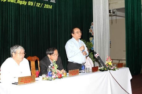 Viceprimer ministro de Vietnam contacta con electores en provincia Quang Nam - ảnh 1