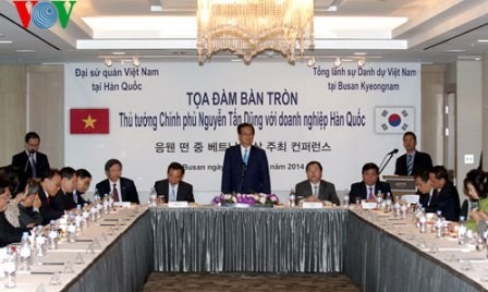 Intensas actividades del primer ministro Nguyen Tan Dung en Corea del Sur - ảnh 1