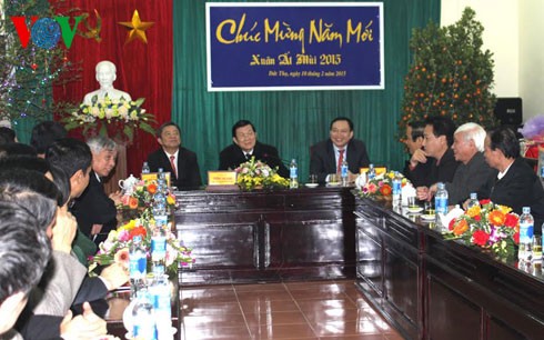 Visita presidente vietnamita provincia central Ha Tinh - ảnh 1