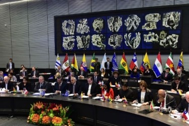UNASUR pide la anulación del decreto de Estados Unidos contra Venezuela - ảnh 1