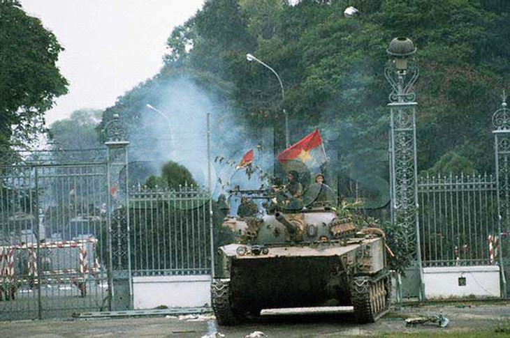 Enaltece Vietnam experiencias en la guerra por la reunificación nacional en la actual etapa - ảnh 1