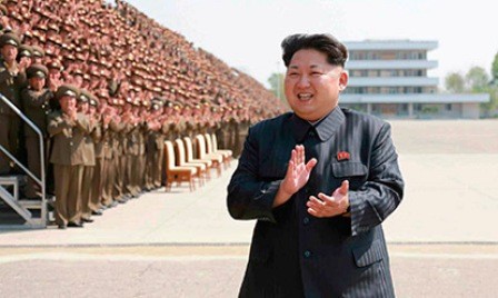 Líder coreano visita nuevo centro de discreción de satélite - ảnh 1