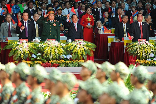 Desfile militar en día de la reunificación nacional - ảnh 13