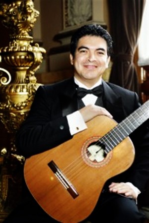 Guitarrista mexicano Juan Carlos Laguna de concierto en Vietnam - ảnh 1