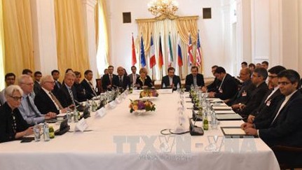 Irán y potencias mundiales reanudan negociaciones nucleares  - ảnh 1